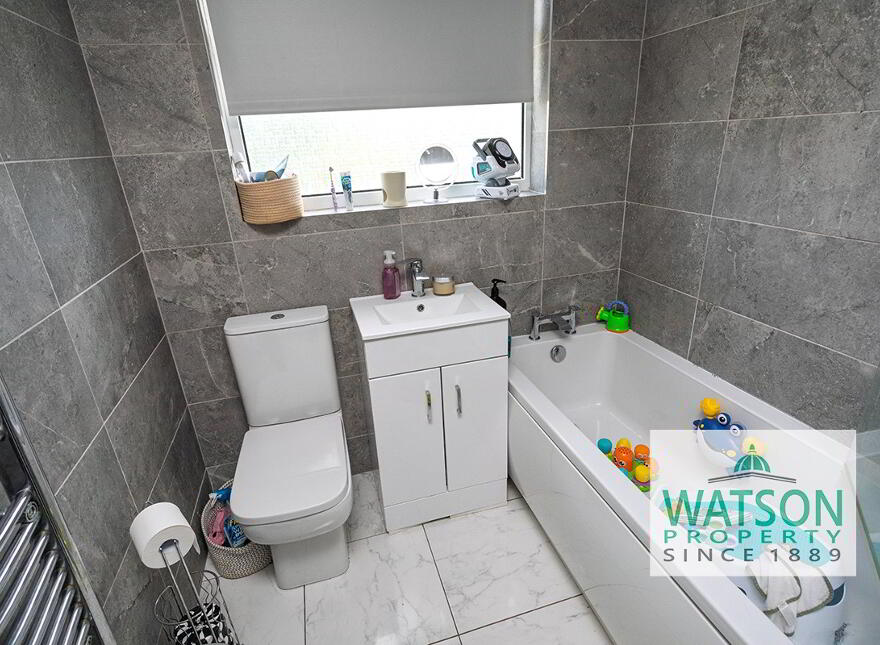 3 Four Winds Park, Newton Park, Belfast, BT8 6GD