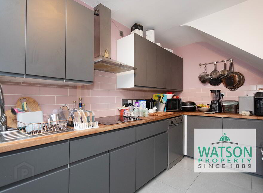 3 Four Winds Park, Newton Park, Belfast, BT8 6GD