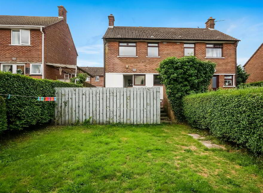 9 Rogers Park, School Road, Belfast, BT8 7BX