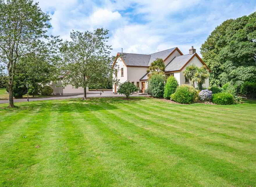 68 Ballymoney Road, Holywood, BT18 0JJ