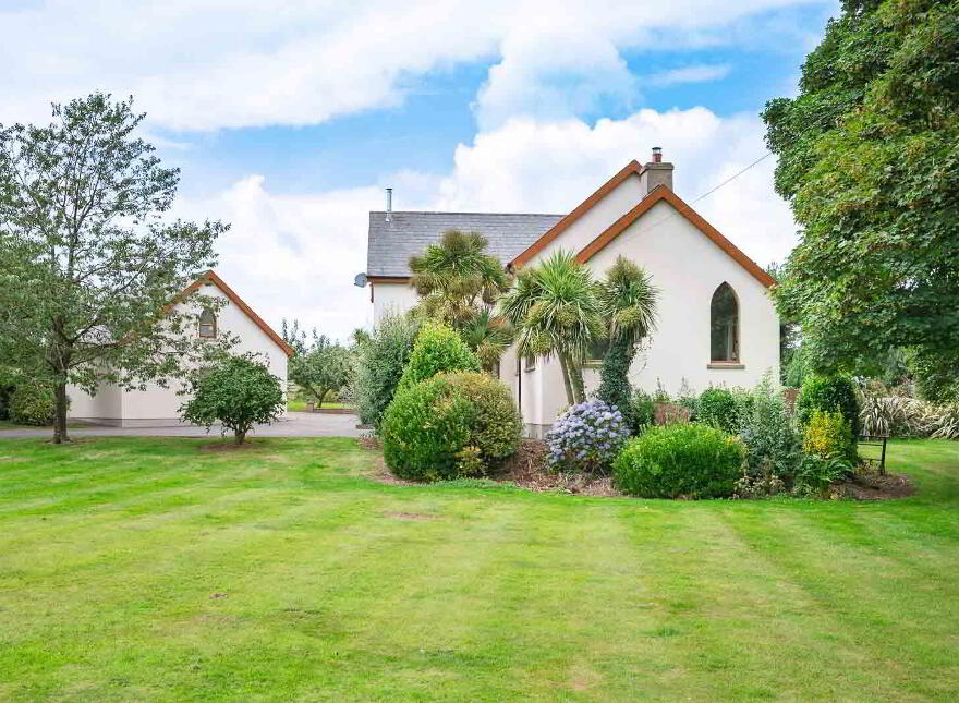 68 Ballymoney Road, Holywood, BT18 0JJ