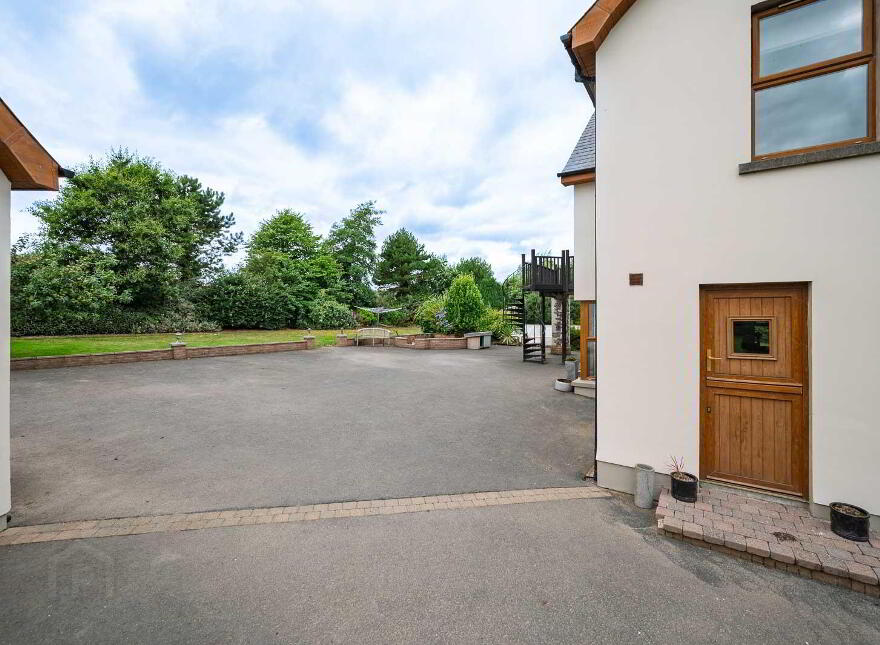 68 Ballymoney Road, Holywood, BT18 0JJ