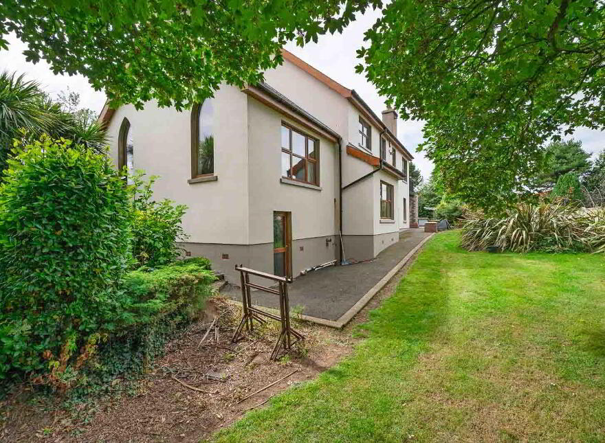 68 Ballymoney Road, Holywood, BT18 0JJ