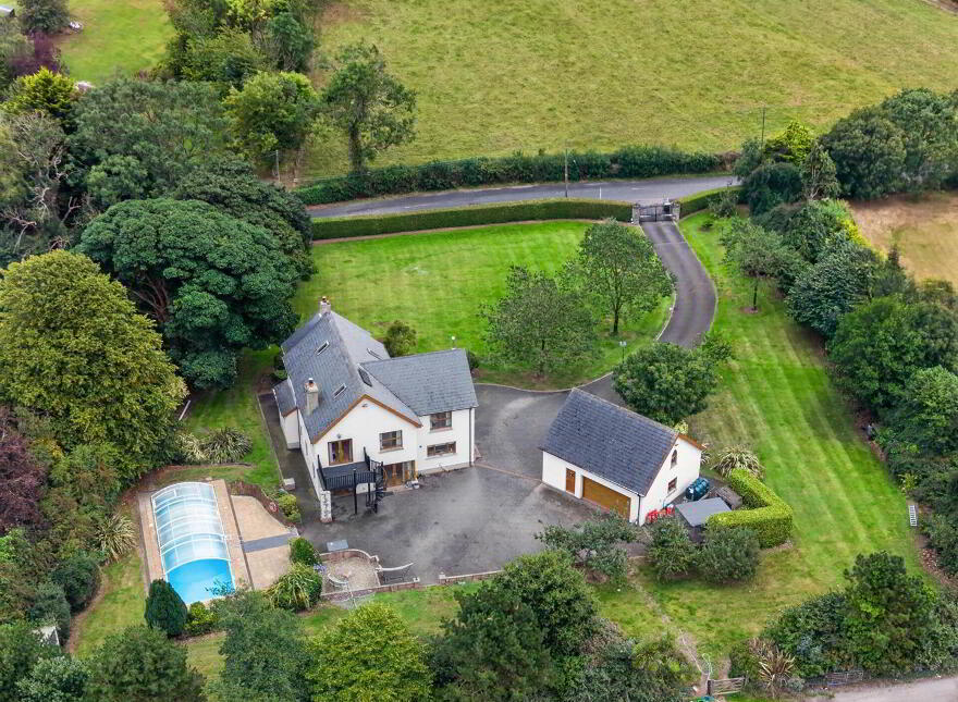68 Ballymoney Road, Holywood, BT18 0JJ