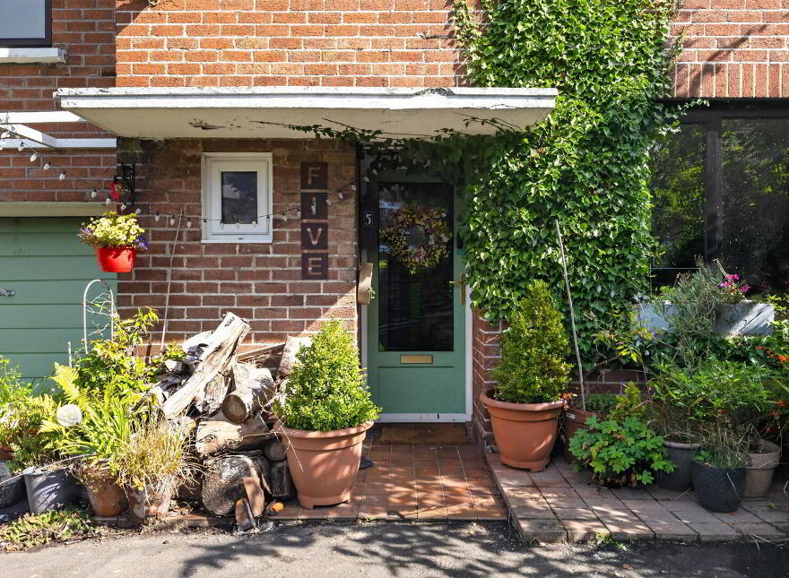 5 Beverley Drive, Bangor, BT20 4ND