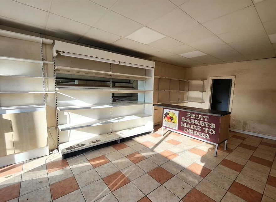 886 Crumlin Road, Belfast, BT14 8AE