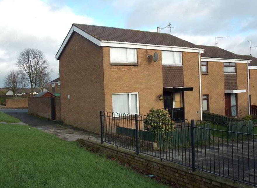 16 Ballyoran Park, Portadown, Craigavon, BT62 1JN