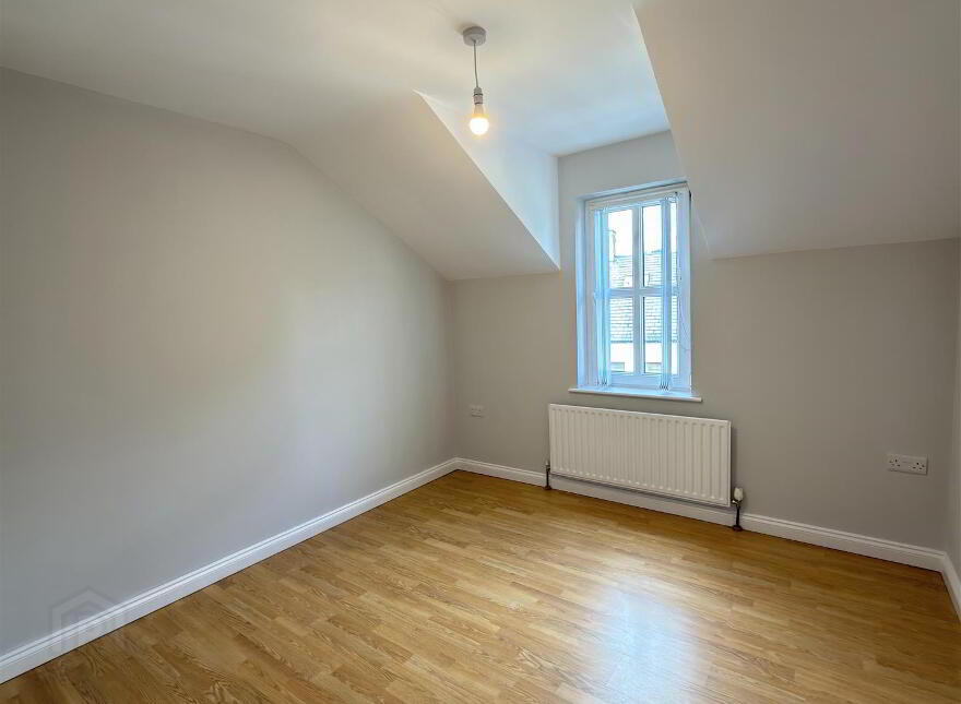 24 Clarmont Avenue, Castlewellan, BT31 9BX