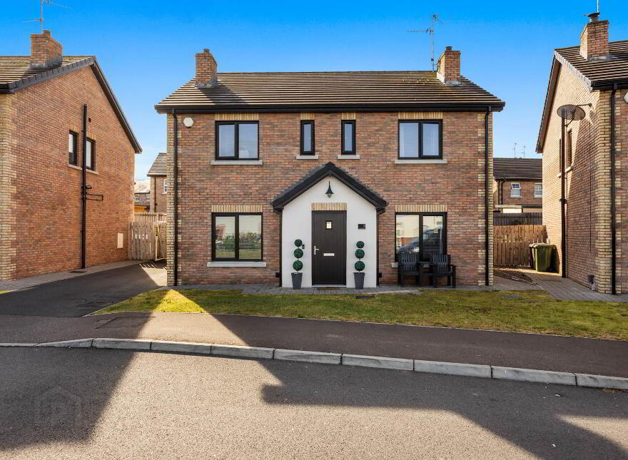 2 Riverglade Drive, Lurgan, Craigavon, BT66 8FF