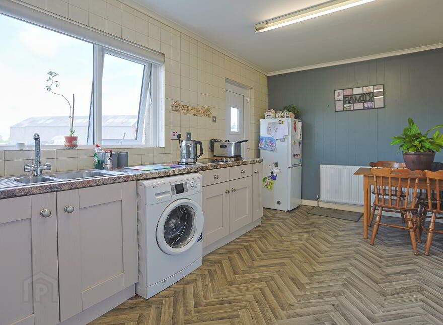 219 Gilford Road, Lurgan, Craigavon, BT66 7AP