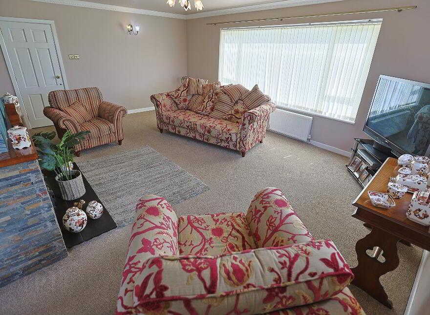 219 Gilford Road, Lurgan, Craigavon, BT66 7AP