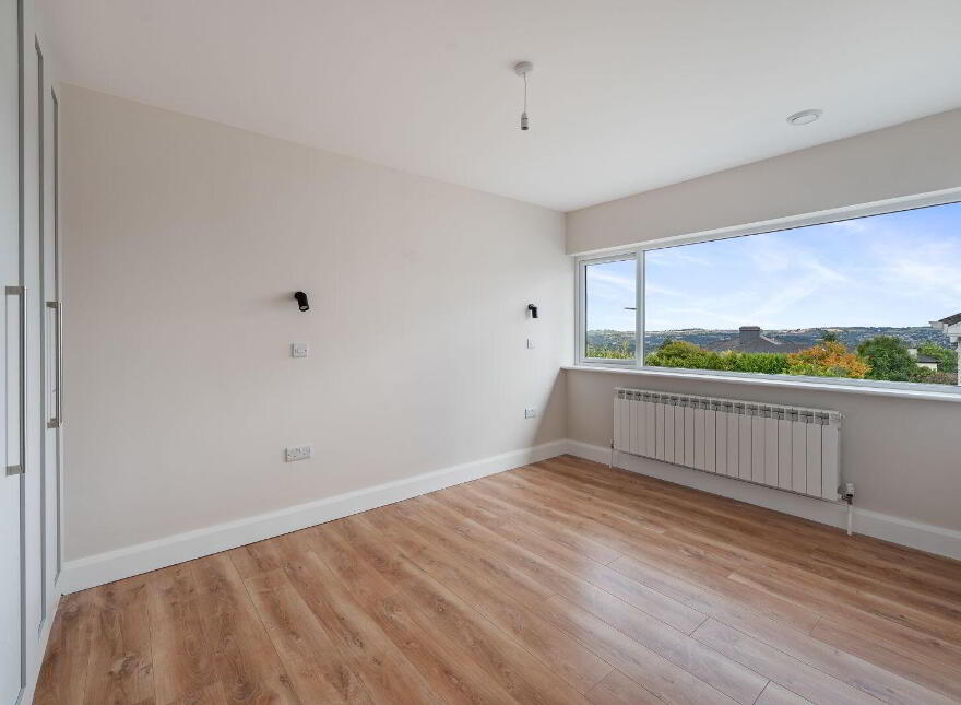 Scarisbrick, 24 The Orchards, Montenotte, T23W7WR