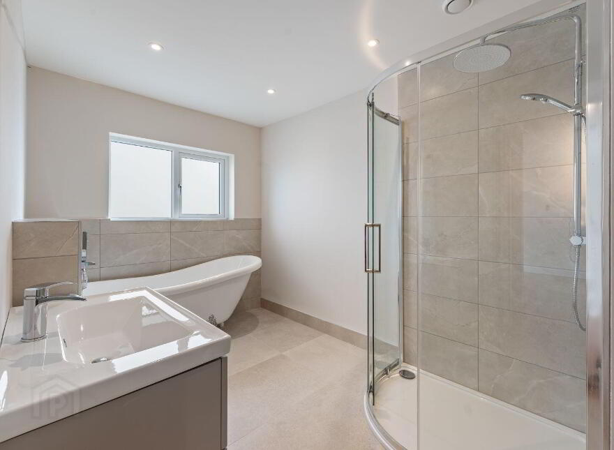 Scarisbrick, 24 The Orchards, Montenotte, T23W7WR
