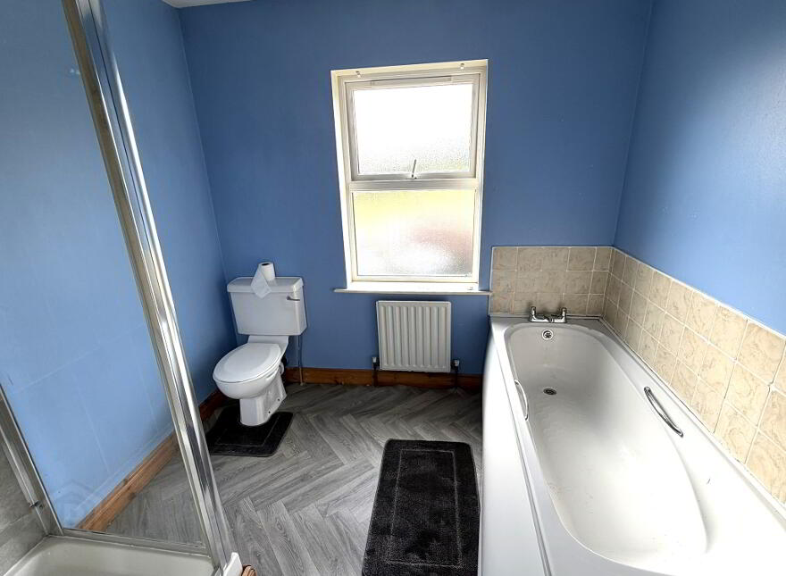 98 Rossdale, Ballymena, BT42 2SJ