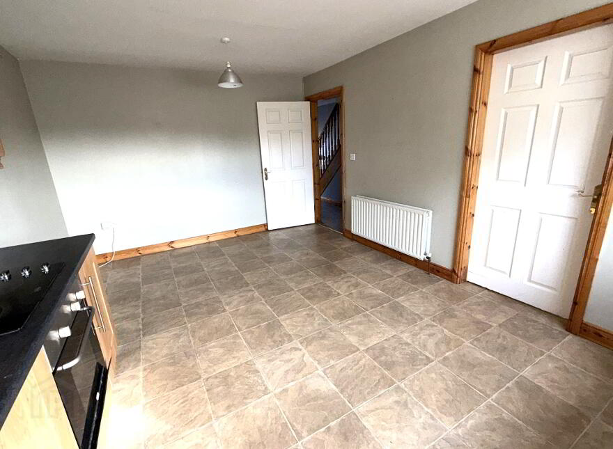 98 Rossdale, Ballymena, BT42 2SJ
