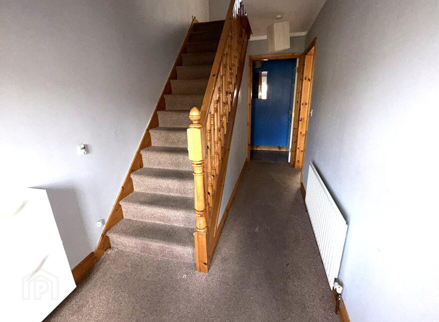 98 Rossdale, Ballymena, BT42 2SJ