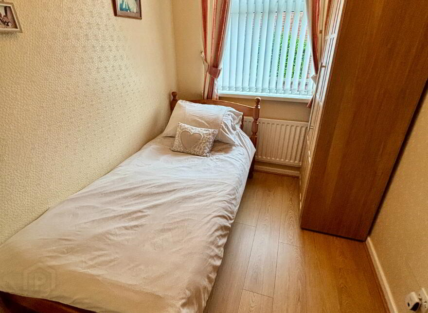 6 Woodburn Park, Londonderry, BT47 5PS