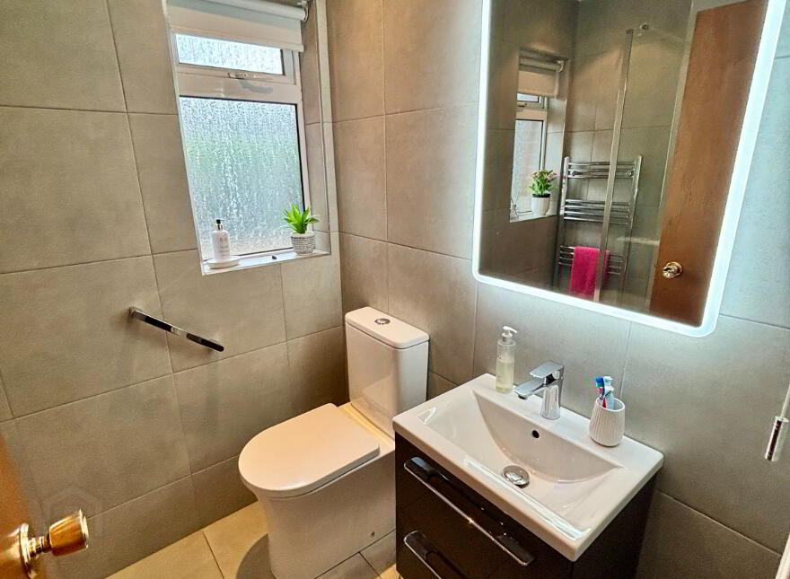 6 Woodburn Park, Londonderry, BT47 5PS