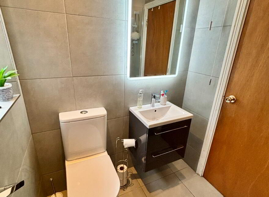 6 Woodburn Park, Londonderry, BT47 5PS