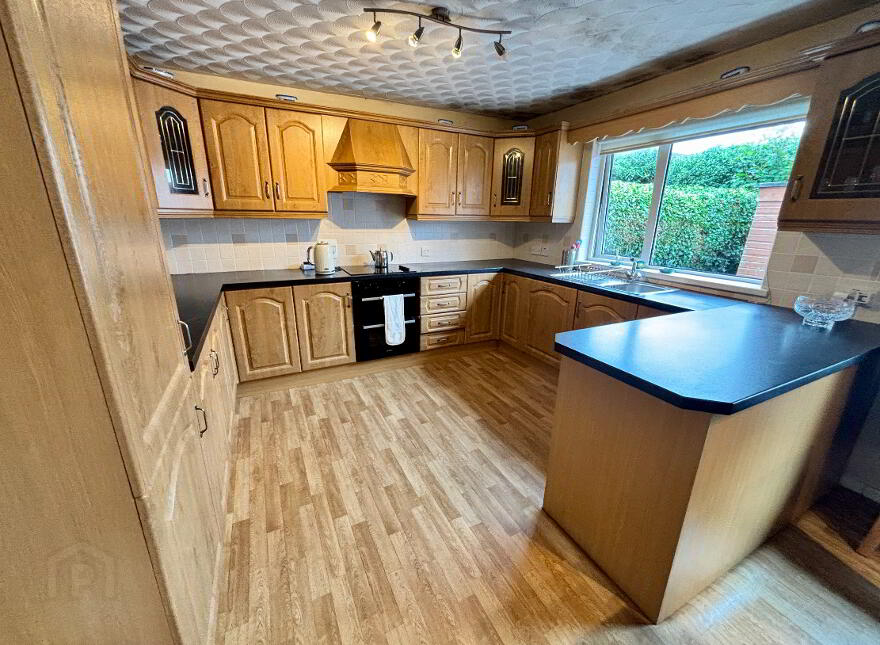 6 Woodburn Park, Londonderry, BT47 5PS