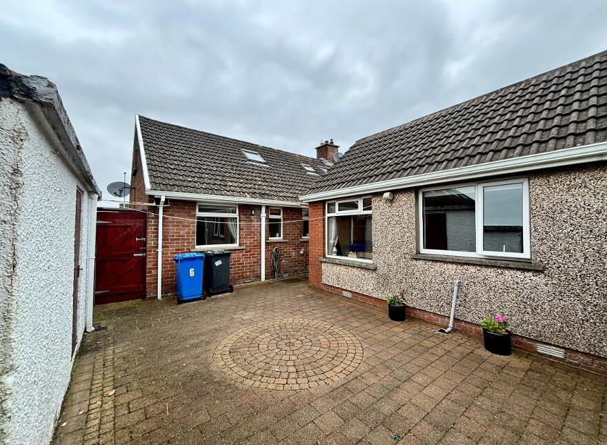 6 Woodburn Park, Londonderry, BT47 5PS