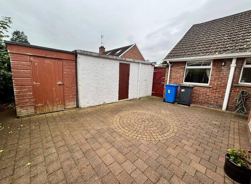 6 Woodburn Park, Londonderry, BT47 5PS