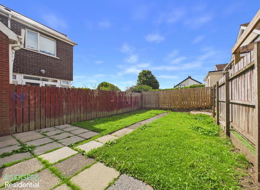 8 Prestwick Park, Belfast, BT14 6PJ