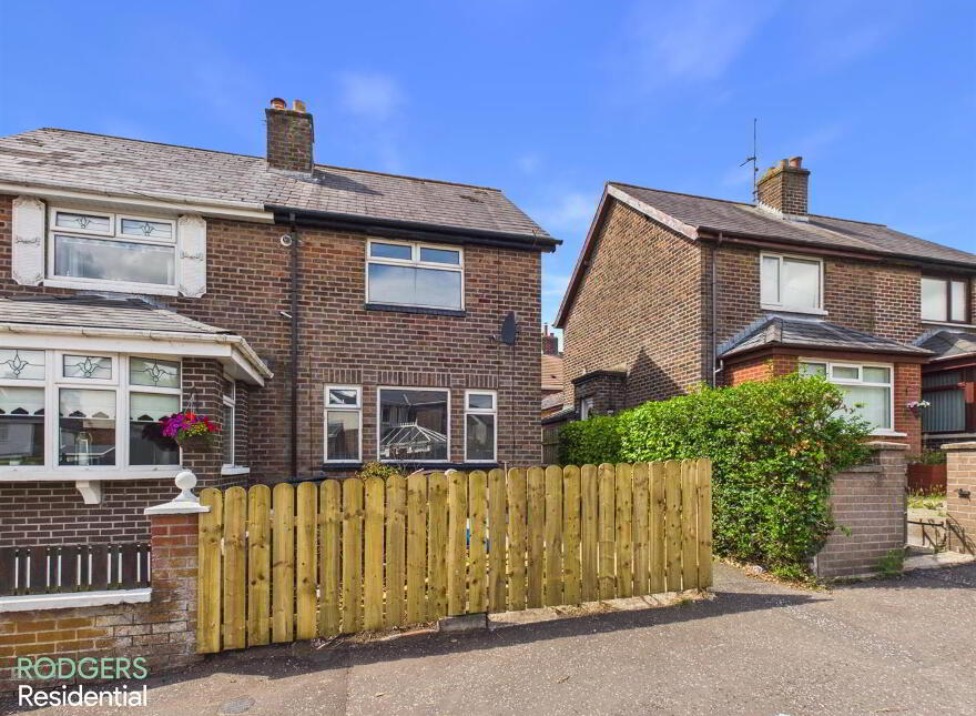 8 Prestwick Park, Belfast, BT14 6PJ