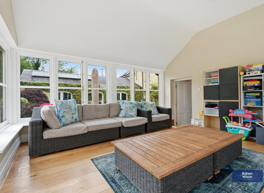 14 Gulf Lane, Hillsborough, BT26 6EL