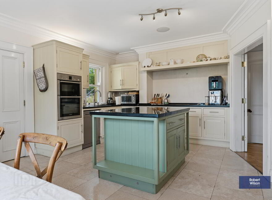 14 Gulf Lane, Hillsborough, BT26 6EL