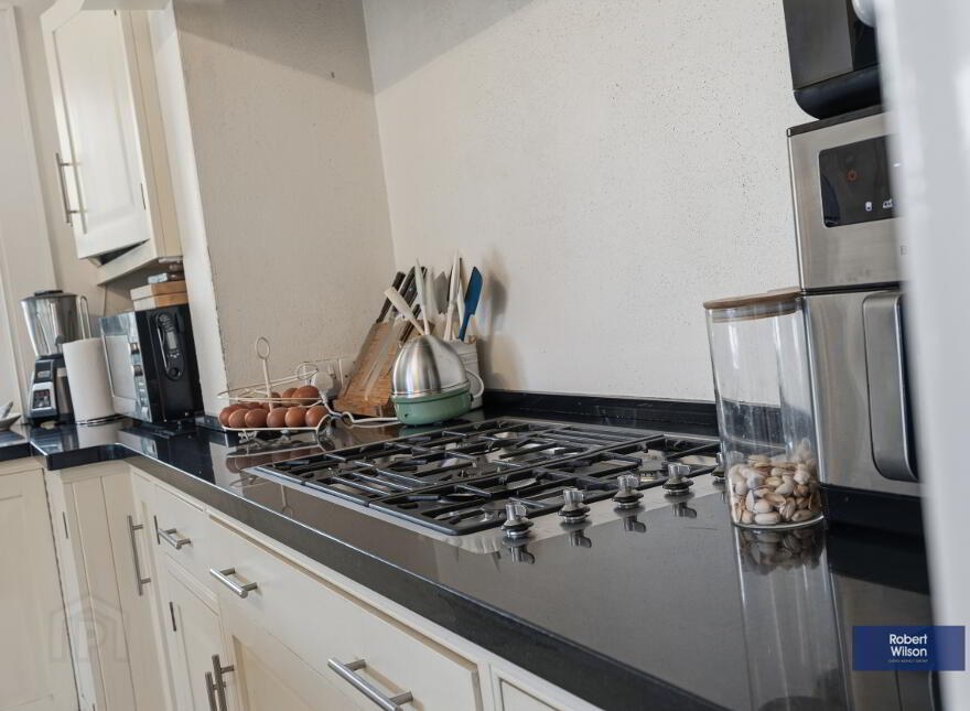 14 Gulf Lane, Hillsborough, BT26 6EL