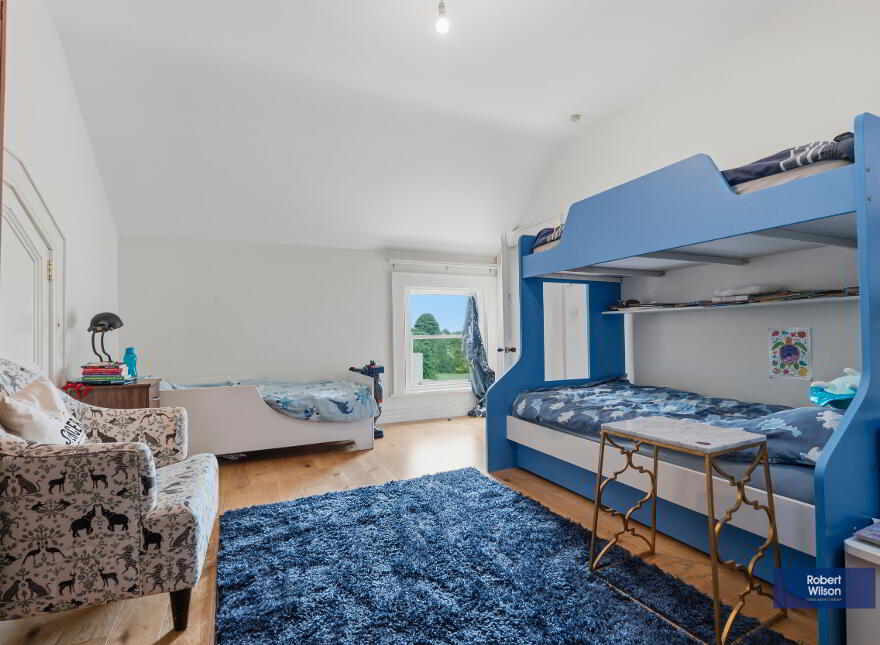 14 Gulf Lane, Hillsborough, BT26 6EL