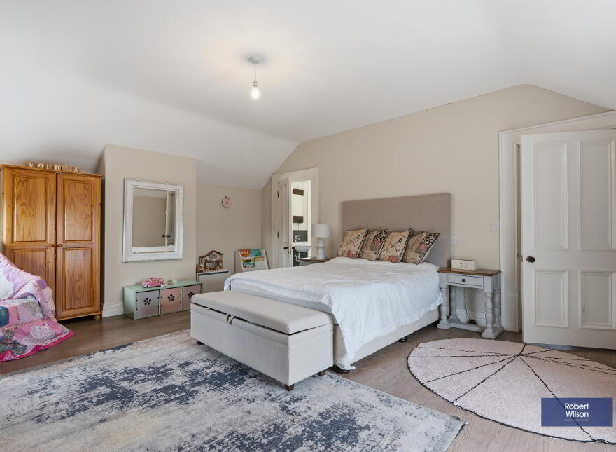 14 Gulf Lane, Hillsborough, BT26 6EL