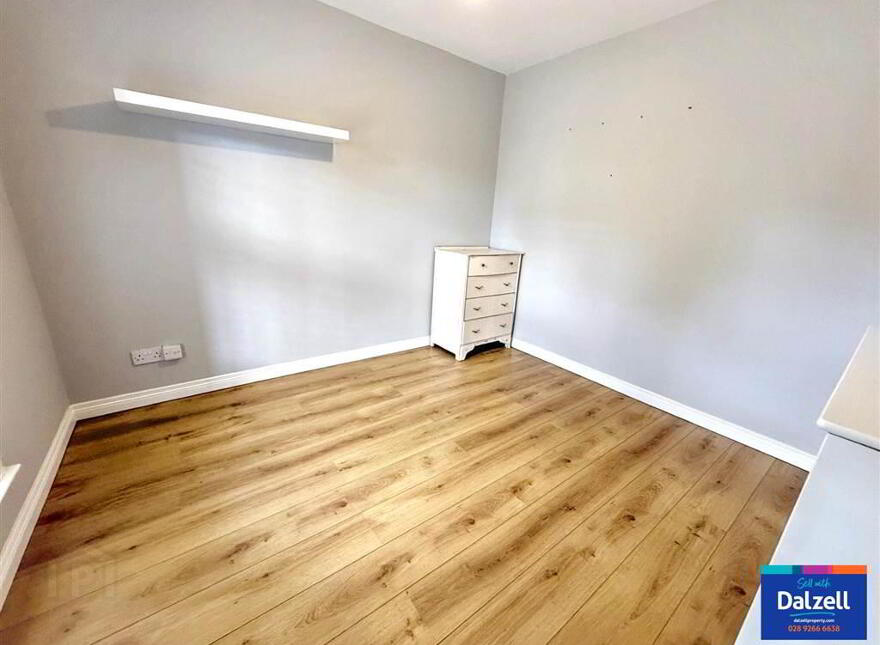 1 Hollyburn, Lisburn, BT28 2YL