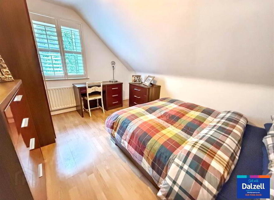1 Hollyburn, Lisburn, BT28 2YL