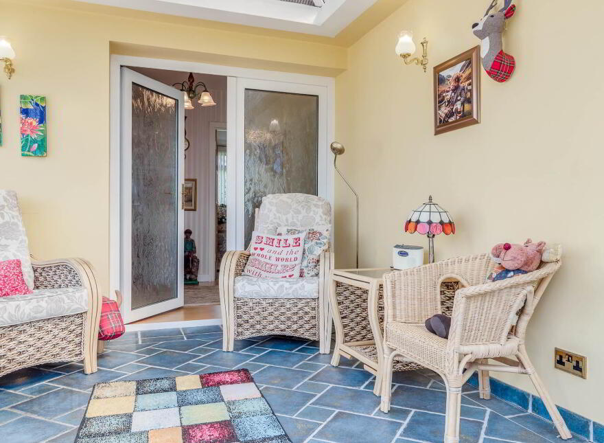 1 Donegall Park, Whitehead, Carrickfergus, BT38 9ND