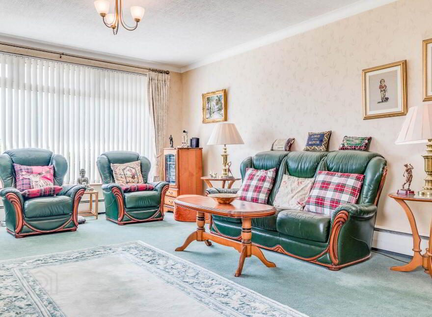 1 Donegall Park, Whitehead, Carrickfergus, BT38 9ND