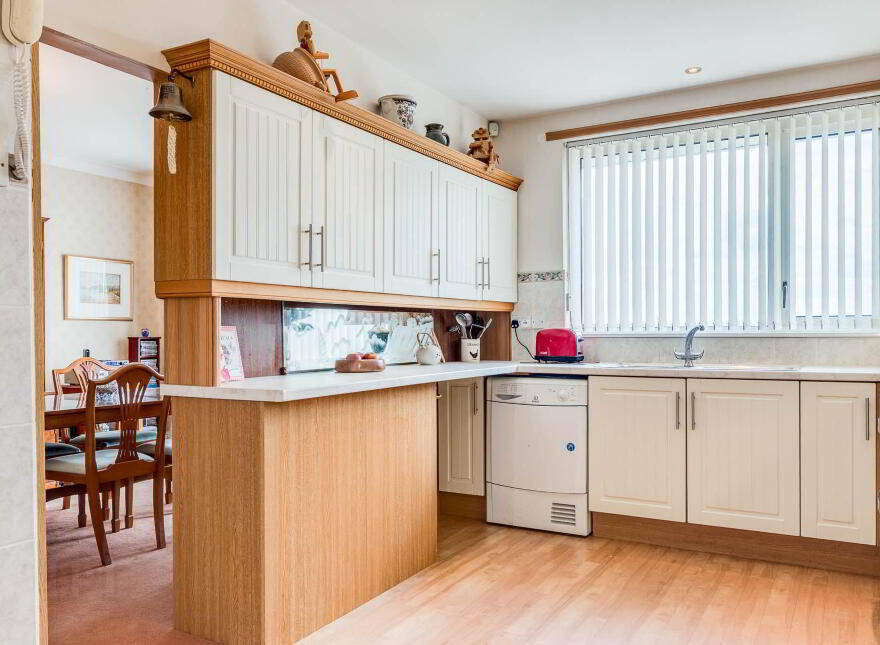 1 Donegall Park, Whitehead, Carrickfergus, BT38 9ND
