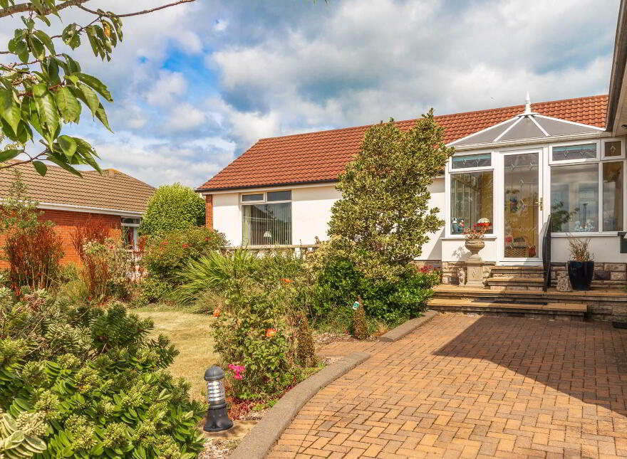 1 Donegall Park, Whitehead, Carrickfergus, BT38 9ND