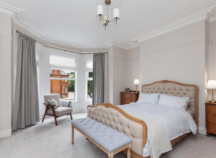 747 Lisburn Road, Belfast, BT9 7GW