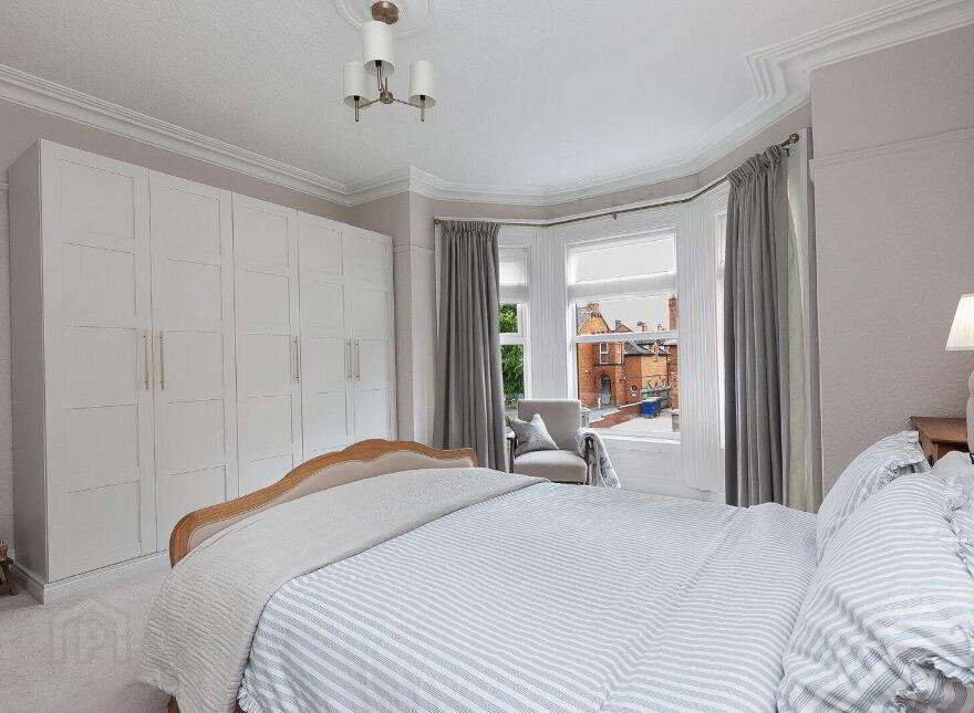 747 Lisburn Road, Belfast, BT9 7GW