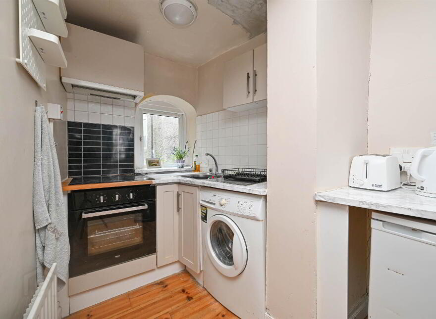 4 Britches Close, Downpatrick, BT30 6AB