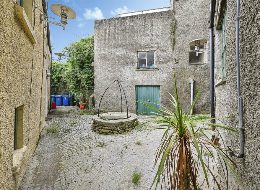 4 Britches Close, Downpatrick, BT30 6AB