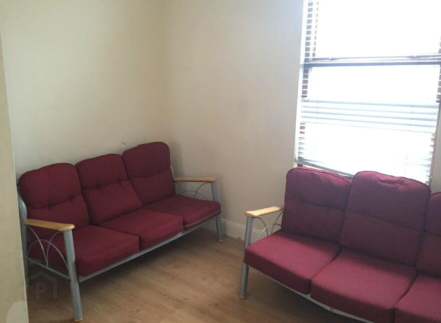 2, 155 University Street, Belfast, BT7 1HR