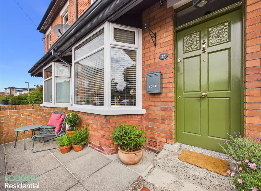 25 Willowfield Crescent, Belfast, BT6 8HP