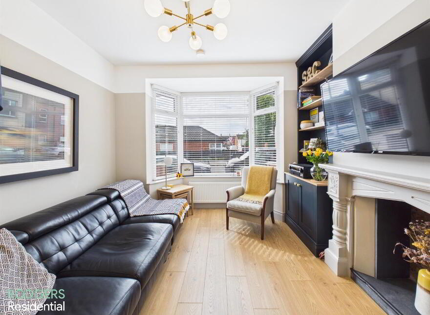 25 Willowfield Crescent, Belfast, BT6 8HP