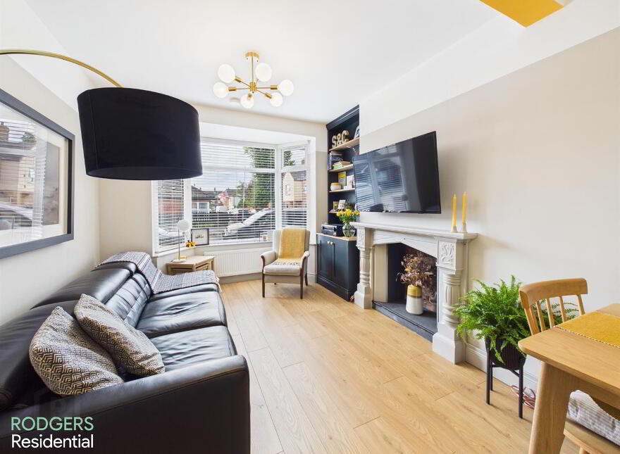 25 Willowfield Crescent, Belfast, BT6 8HP