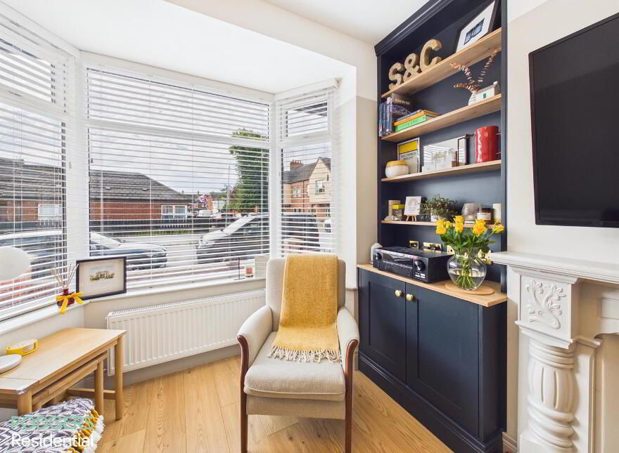 25 Willowfield Crescent, Belfast, BT6 8HP