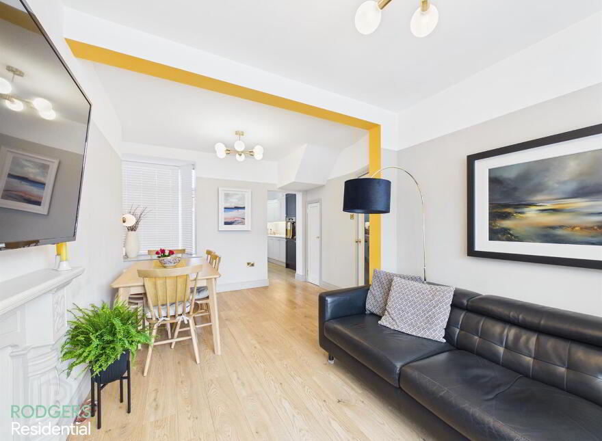 25 Willowfield Crescent, Belfast, BT6 8HP