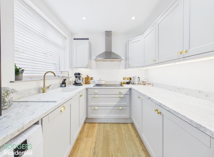 25 Willowfield Crescent, Belfast, BT6 8HP